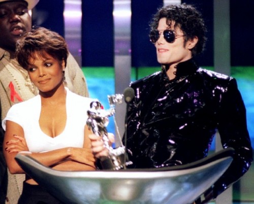 janet-michael-jackson-mtv